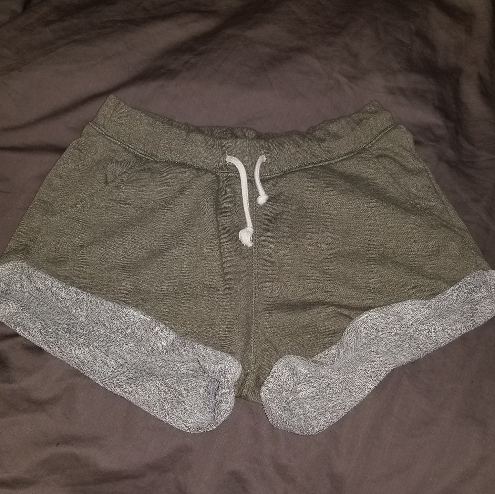 H&M Divided shorts XS